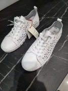 Buty ażurowe damskie
