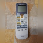 Pilot do klimatyzatora FUJITSU