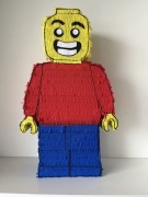 PINIATA LEGO – ręcznie robiona na zamówienie