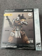 JoyToy Warhammer 40k Imperial Fists Legion Apothecary 1/18 NOWA FOLIA