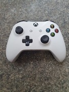 Pad Xbox One model 1708
