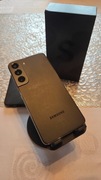 Samsung Galaxy S22 (128GB,8GB,50MPX) + pudełko + etui
