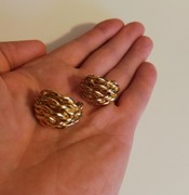 wieczorowe kolczyki damskie sztuczna biżuteria złote metalowe