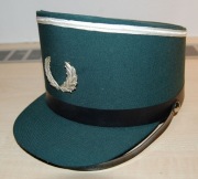 CIEKAWA CZAPKA WOJSKOWA JAK KEPI