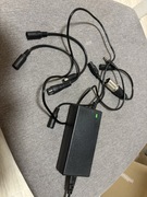 ładowarka do akumulatorów litowych o napięciu 36V, model szYB-100W-42V2A.