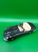 1963 Jaguar E-Type Roadster "Series 1", Dark Green, 1:36