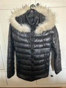 sprzedam kurtkę puchową