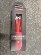 Strug MOZART do ścinania spoin PCV i Linoleum