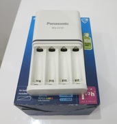 Ładowarka Panasonic BQ-CC55, praktycznie nowa