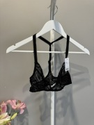 Biustonosz koronkowy sportowy 