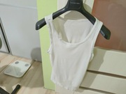 Dwa Bawełniane Białe Podkoszulki Tank Topy Livergy M