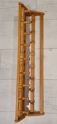 Drewniany wieszak na kurtki i czapki 79cm