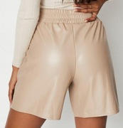 Spodenki  na gumce beżowe eko skóra 