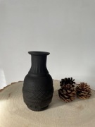 Wazon czarny matowy