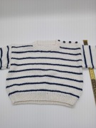 Sweterek niemowlęcy