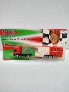 Zabawka model auto IVECO tir z naczepa 