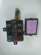 Subaru sv200 skrzynka bezpiecznikow