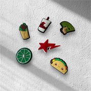 Przypinki do butów ( na przykład Crocs )