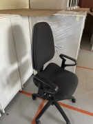 Fotel Biurowy Obrotowy Standard GS