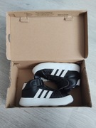 Buty chłopięce Adidas za kostkę r. 27