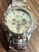 Śliczny zegarek damski 