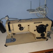 Maszyna do szycia MINERVA zyg zag