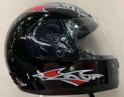 Czarny kask motocyklowy unisex rozmiar M/L