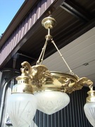 Bardzo piękny żyrandol mosiężny orły,4 punkty świ.