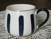 Kubek w niebieskie paski 400 ml