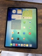 iPad Pro 12,9" (2020) 256 GB MXAT2NF/A - sprawny, jak nowy