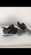 Damskie Nike Air Bella Lightweight Training 38,5