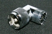 GNIAZDO WTYK UC1 UHF KĄTOWE UNITRA