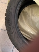 Opony zimowe GOOD YEAR 215/50 R18  92V szt. 4   tel. +48 606 650 799