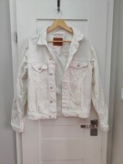 biała kurtka dżinsowa z przetarciami Zara rozmiar S 