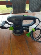 szlifierka oscylacyjna Wuber micro filter system