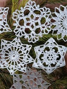 Szydełkowe i gwiazdki śnieżynki bombki 6 sztuk komplet 