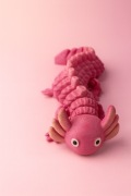 Ręcznie malowany różowy Aksolotl – zabawka antystresowa
