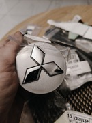 Kapsel Dekielek  Mitsubishi L200  Outlander  Lancer  4252A027 