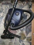 Odkurzacz workowy Bosch