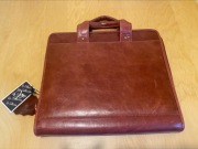 Nowa skórzana teczka, biznesowa, aktówka / neseser - Vip Collection