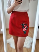 Ceglasta zamszowa krótka spódnica mini z haftem xs s