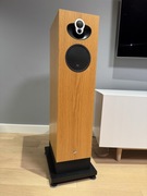 Kolumny Linn Majik Isobarik