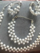 Naszyjnik bransoletka i klipsy z lat 80 