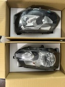 Sprzedam Reflektory przód i tył i grill atrapa na VW T5 