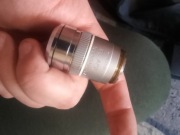 Obiektyw mikroskopowy Leica wraz z słoiczkiem RMS. 