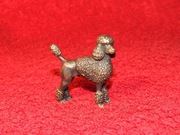 pudel stojący - odlewana figurka z brązu - miniatura psa typ 1