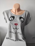 szary t-shirt z nadrukiem z cekinami