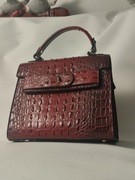 Torba kuferek kolor wiśniowy czerwony 