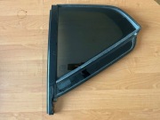 VOLVO XC40 SZYBA TRÓJKĄT DRZWI LEWY TYŁ 32244805