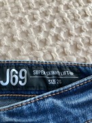 Armani Exchange Jeansy Jak nowe ! Rozmiar 26